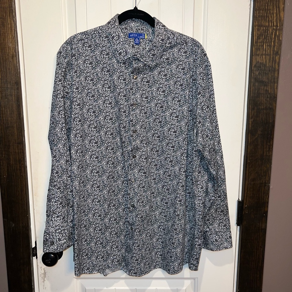 Apt. 9 Black, Blue, and White Micro Floral Patterned Men's Shirt